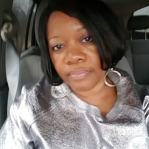 Meet your Posher, Lotetta